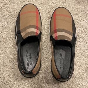 EUC Burberry Slip On Sneakers Size 39